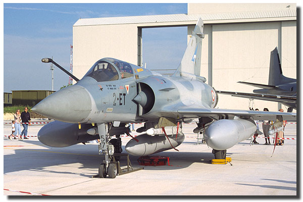 m2000-5f